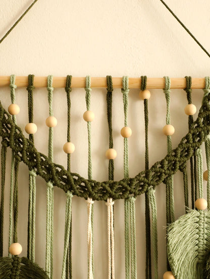 Boho Leaf Macrame Tapestry